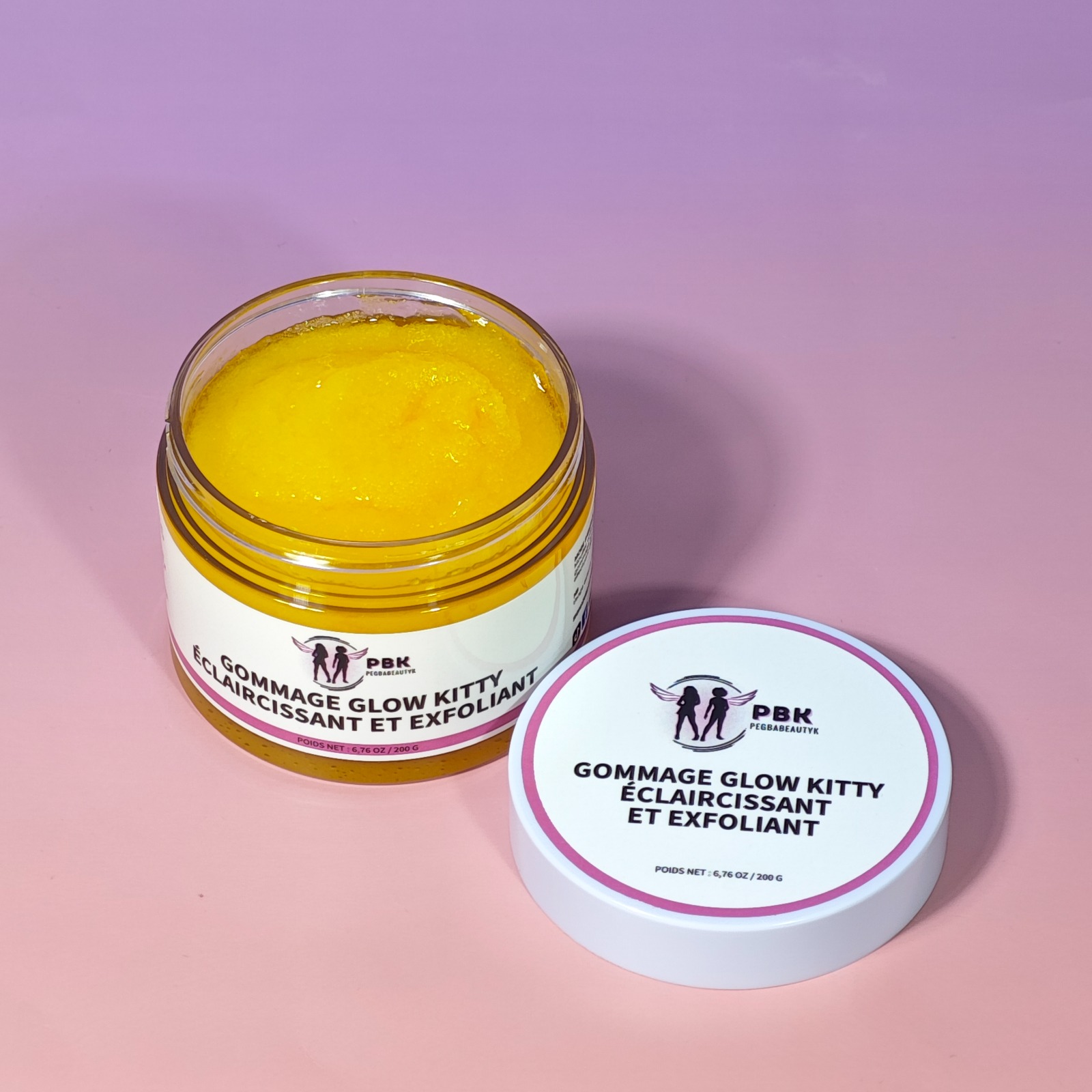 GOMMAGE GLOW KITTY ECLAIRCISSANTE ET EXFOLIANT – Image 2